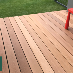 Bangkirai Terrassendielen, 25×145 mm, KD, glatt/glatt, *PREMIUM*