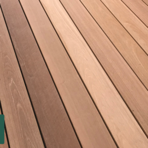 Bangkirai Terrassendielen jetzt bestellen