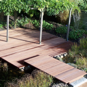 Bongossi Terrassendielen, 35×140 mm, AD, Sichtseite grob, 3-seitig egalisiert