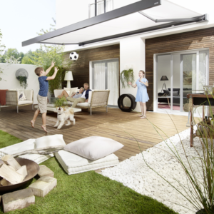 Kebony Character Terrassendielen, 28×120 mm, glatt, Kanten gerundet, Rückseite: Kanten scharfkantig